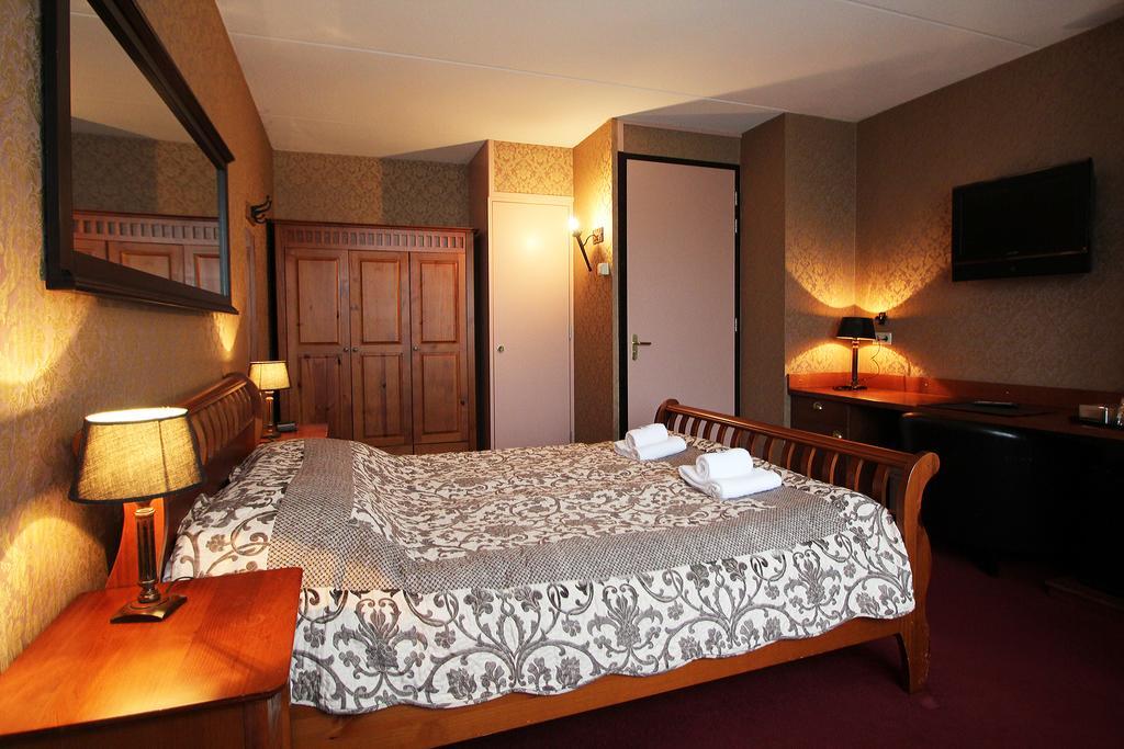 Amsterdam Village Hotel Exterior photo